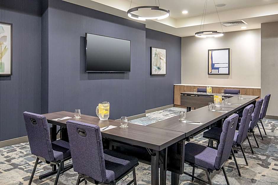 Courtyard by Marriott New York Manhattan/Times Square West
