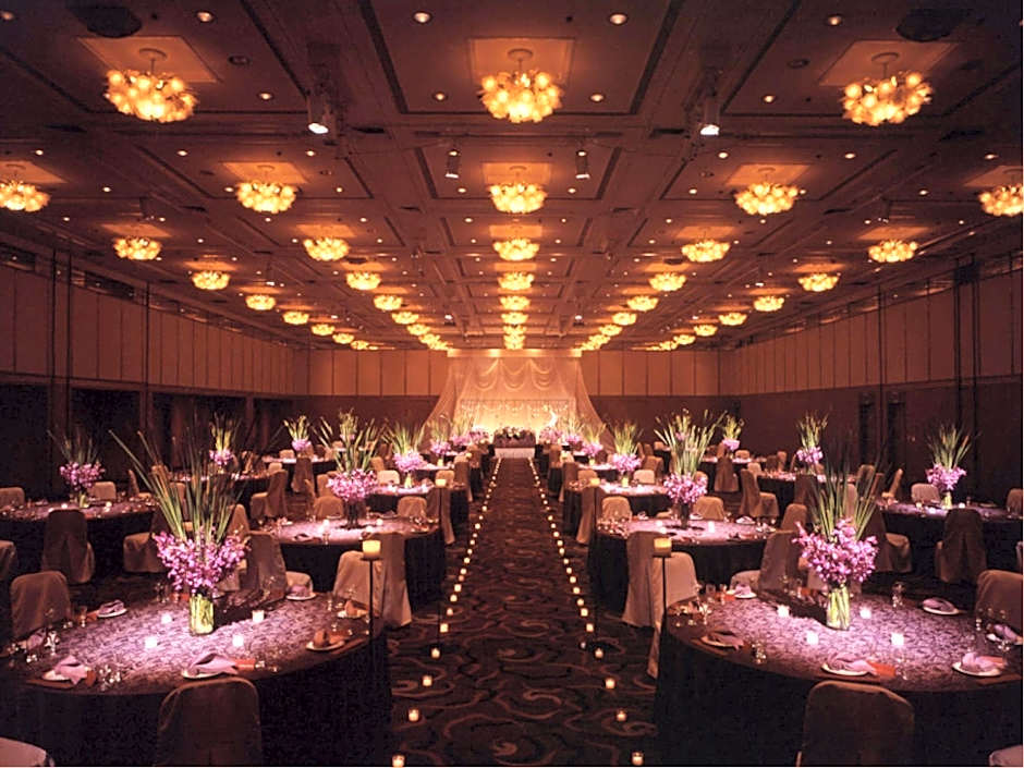 The Crown Palais New Hankyu Kochi