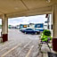 OYO Hotel Pipestone MN, Canterbury Park