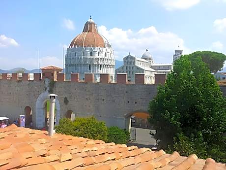 Hotel Pisa Tower