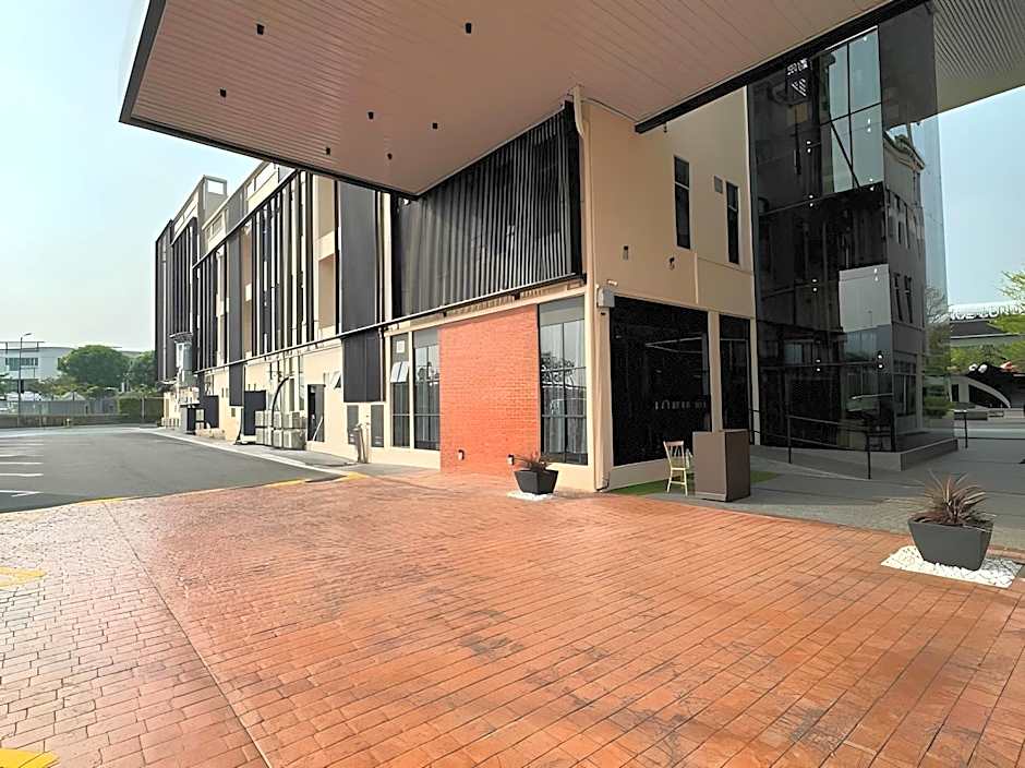 Le'genda Hotel