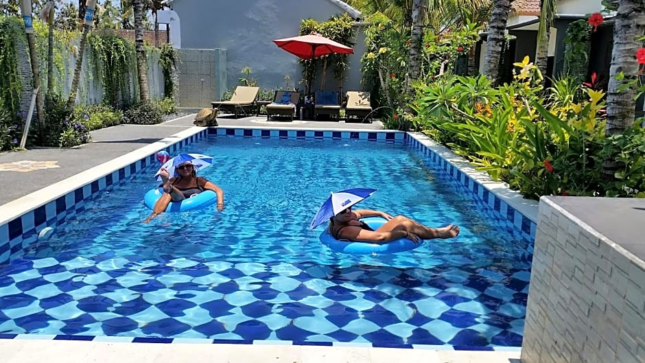 Palm Bamboo Hotel