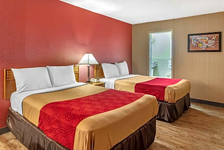Double with 2 Double Beds - Non-Smoking