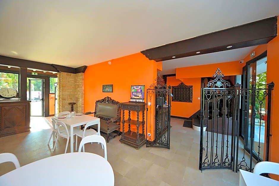 Logis - Hotel Restaurant La Mire