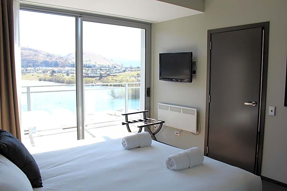 Queenstown Village Apartments