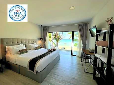 Superior Double or Twin Room with Sea View