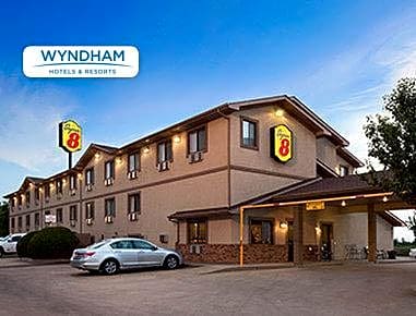 Super 8 by Wyndham Macon