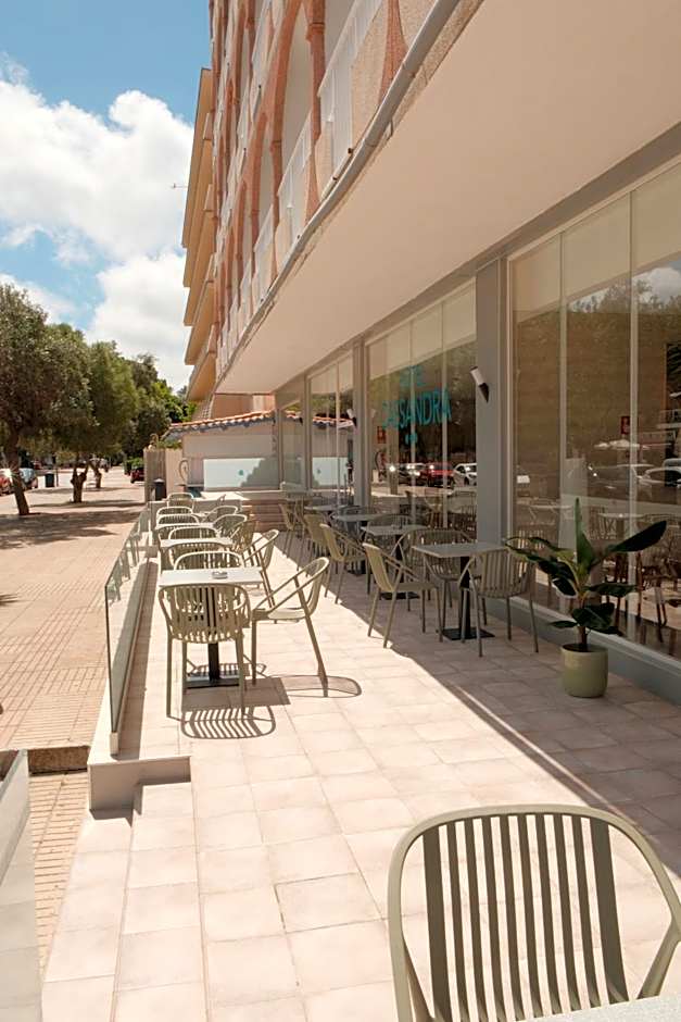 Hotel Cassandra