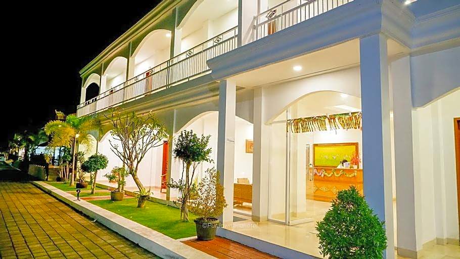 Puri Lovina Edhotel