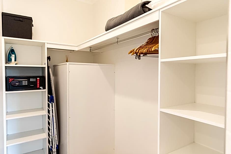 Beaches Port Douglas Holiday Apartments Book Here With The Onsite Reception Team