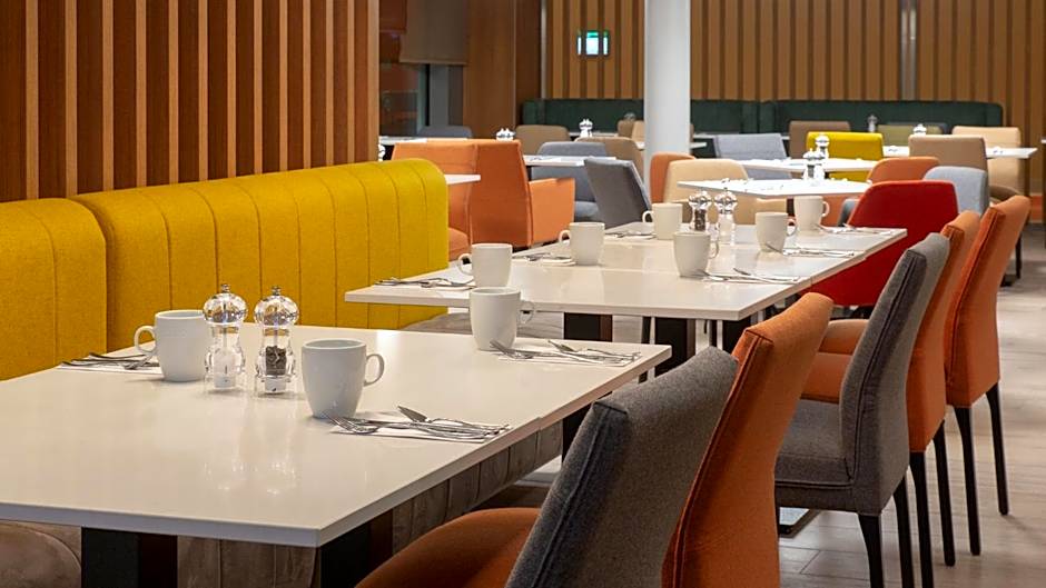 Holiday Inn Berlin Airport - Conference Centre By IHG