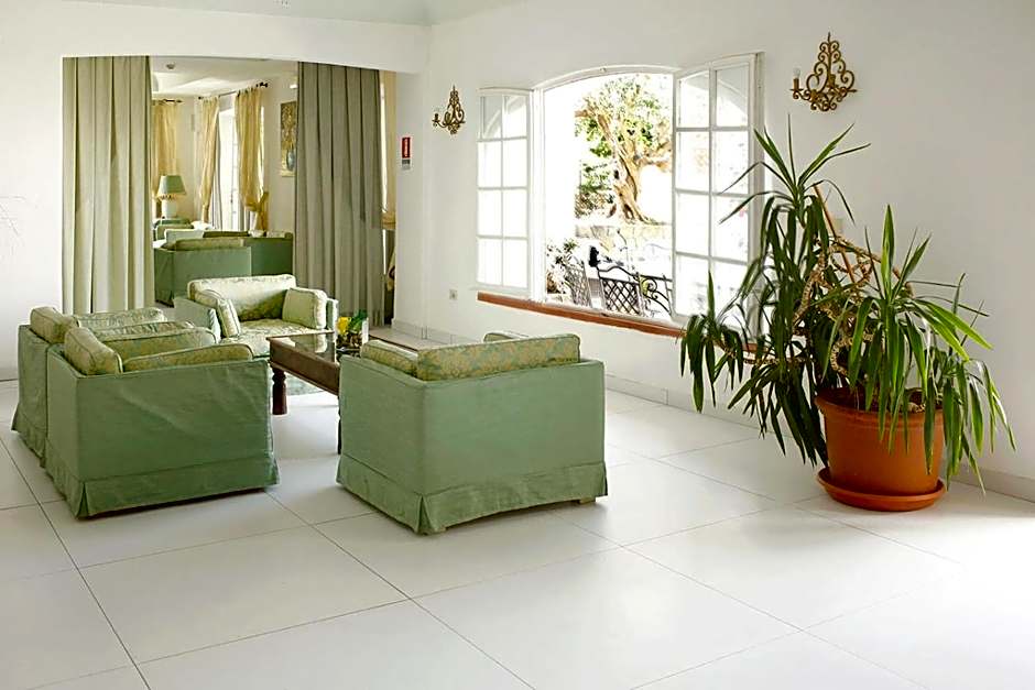 Hotel La Scogliera