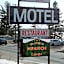 Fundy Line Motel