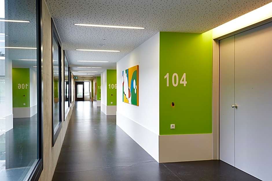 Hotel Middelpunt - Gratis Parking - Ontbijt inbegrepen!