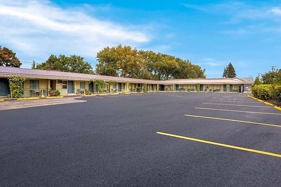 Rodeway Inn