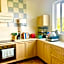 Follow the Sun Boutique Hostel - Pool, Breakfast & Sea Views