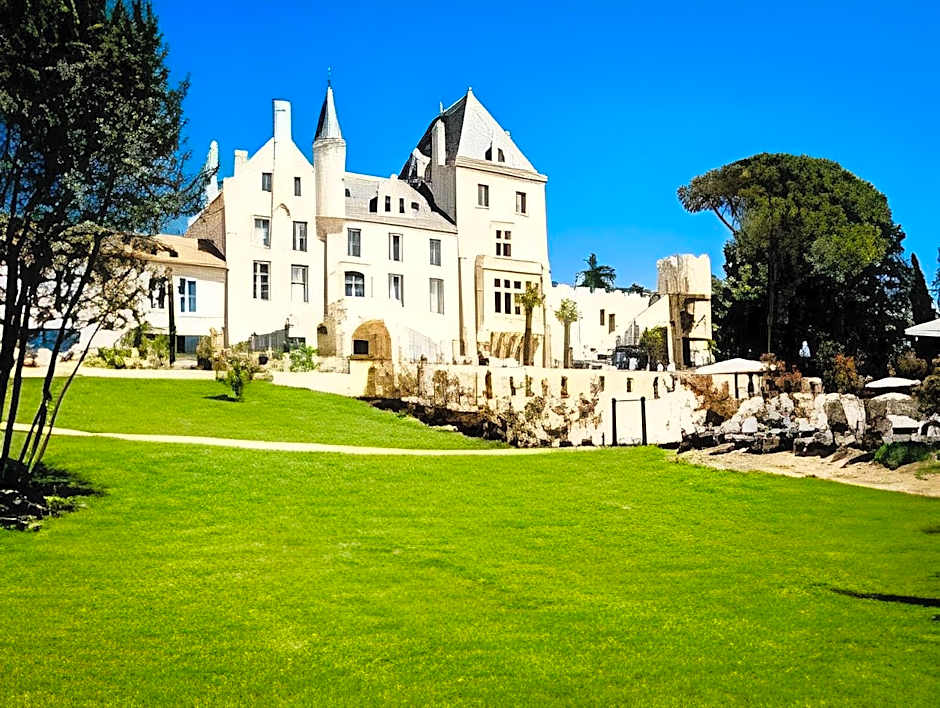Chateau Les Carrasses
