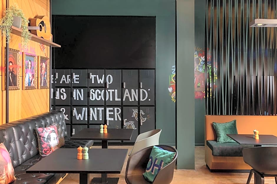 Moxy Glasgow Merchant City