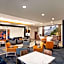 La Quinta Inn & Suites by Wyndham Marysville