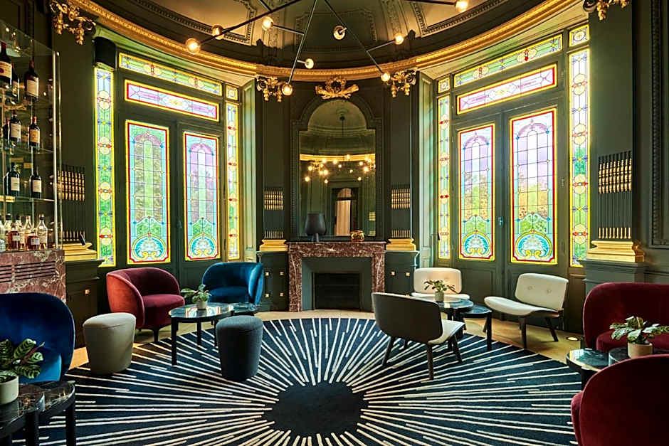 Chateau Hotel Grand Barrail