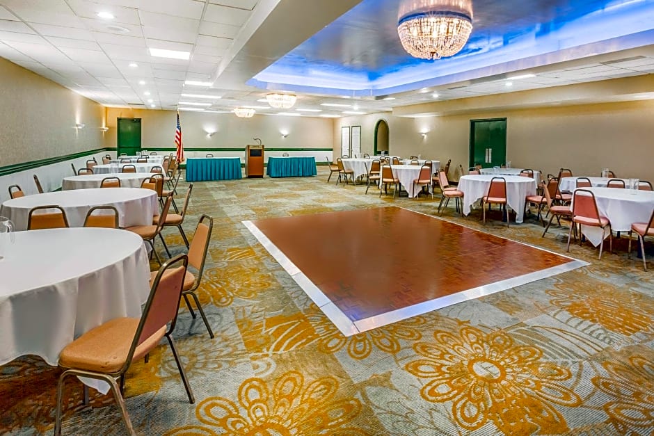Ramada Roanoke – Roanoke, VA
