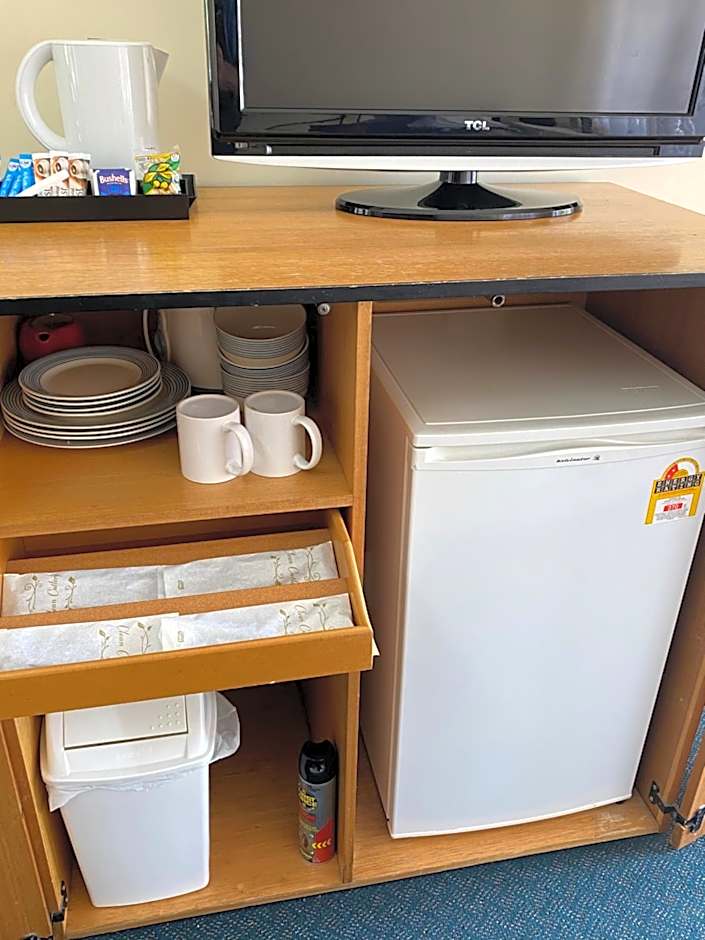 Paddle Steamer Motel