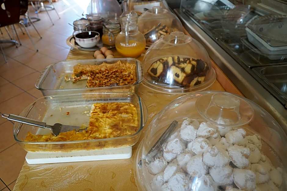 Apartments Hotel & Studios, Xifoupolis