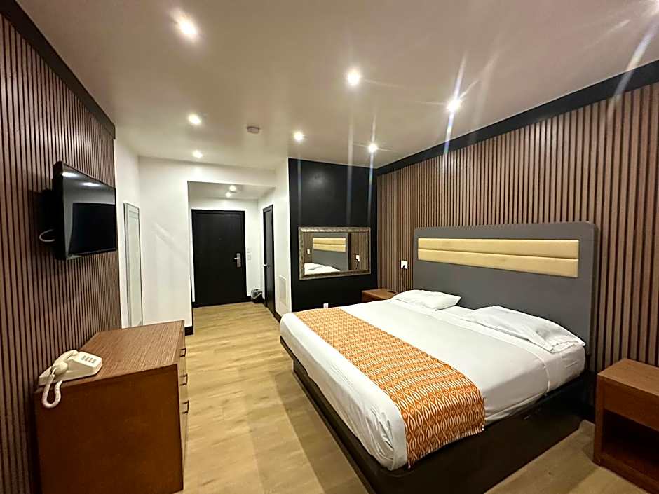 Casa Playa Inn & Suites Stanton Anaheim Area