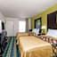 Super 8 by Wyndham Augusta