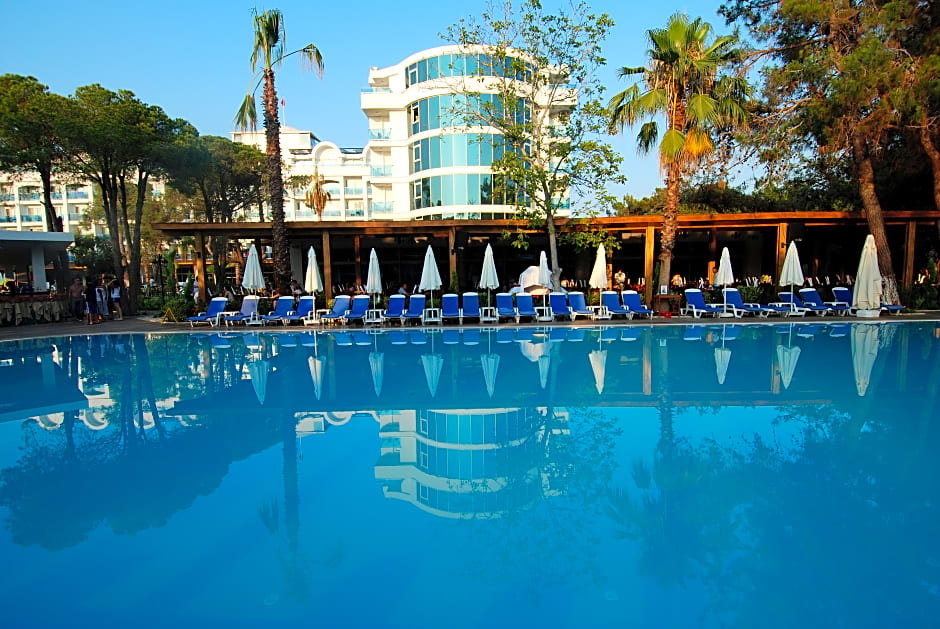 Maya World Hotel Side