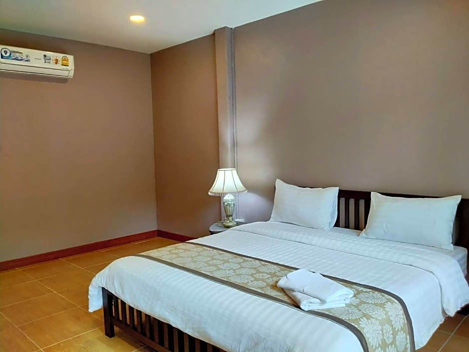 Water Park Hotel Kanchanaburi