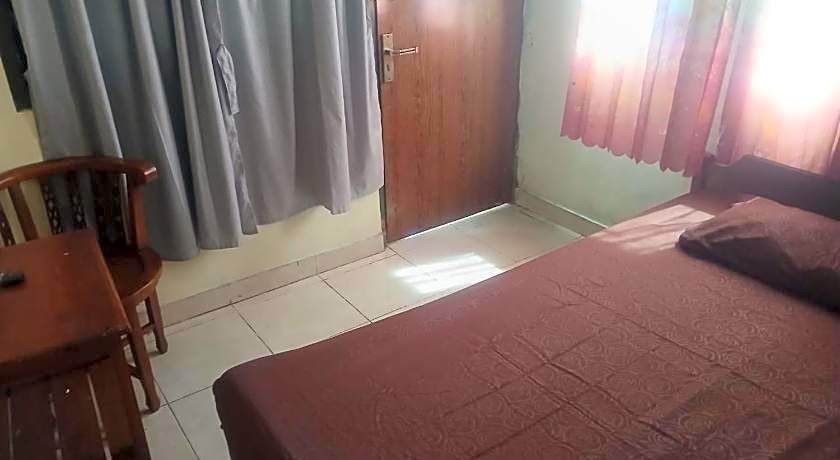 SPOT ON 2857 Hotel Pelangi