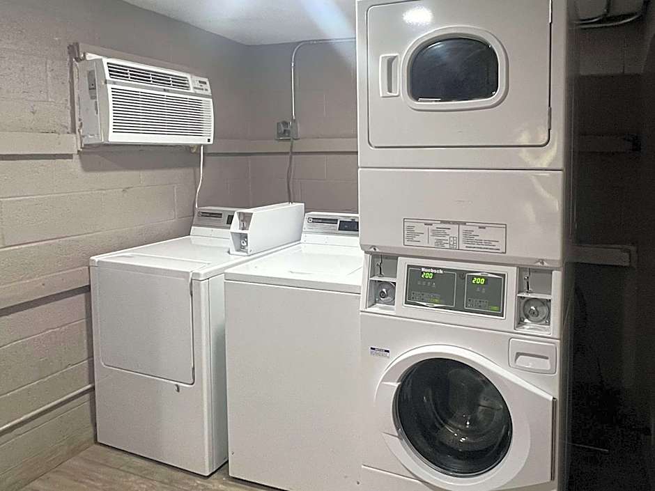 Studio 6 Suites Mesa AZ Near Downtown & Sloan Park