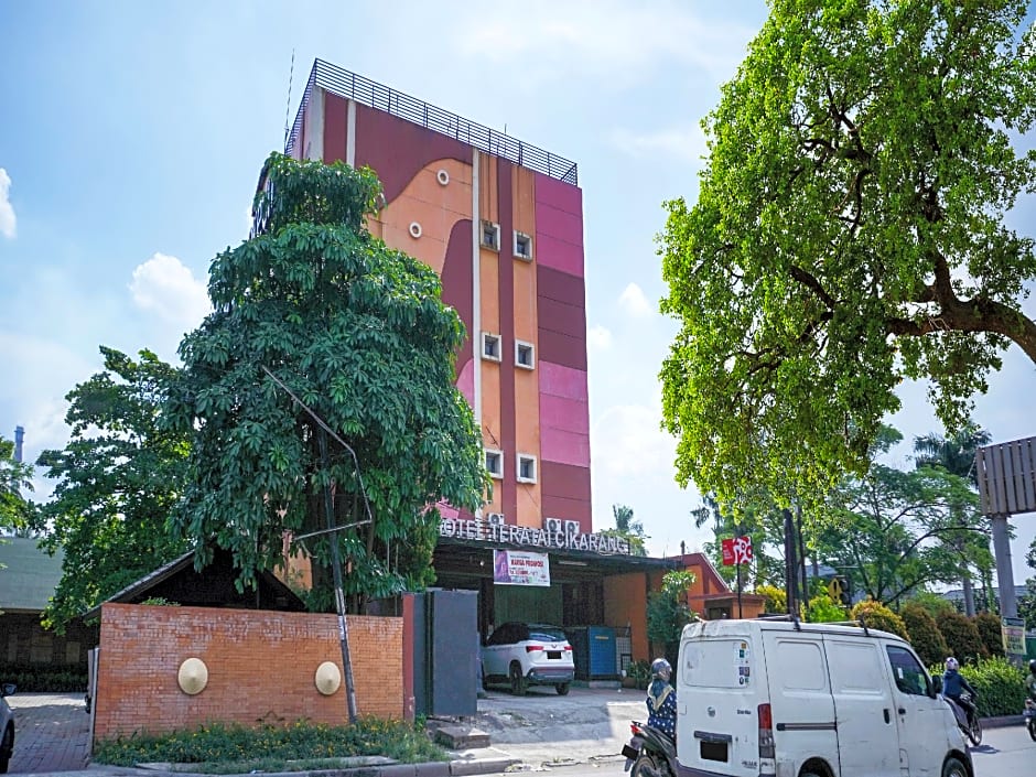 Collection O Cikarang Near Water Boom Lippo Cikarang Formerly Hotel Teratai