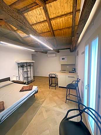 Studio with Terrace - Dependence