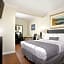 Ocean Beach Hotel