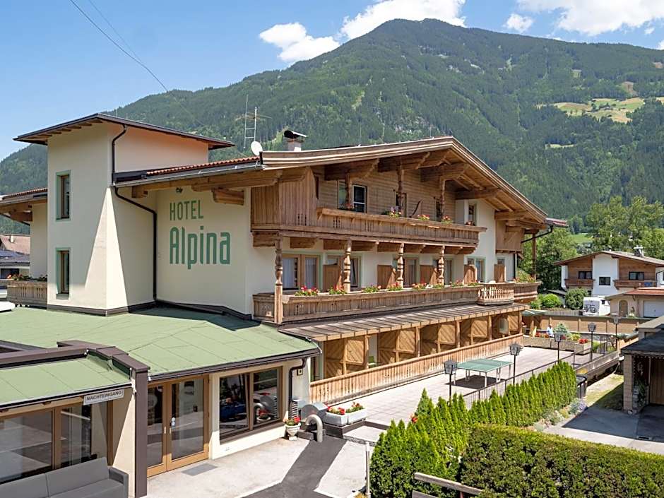 Hotel Alpina