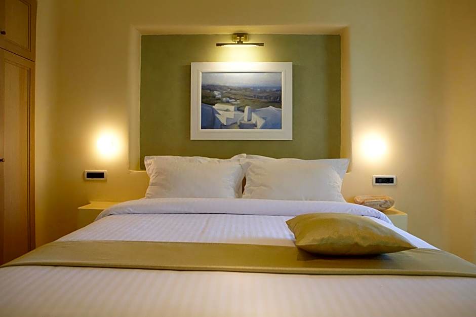 Voreina Gallery Suites