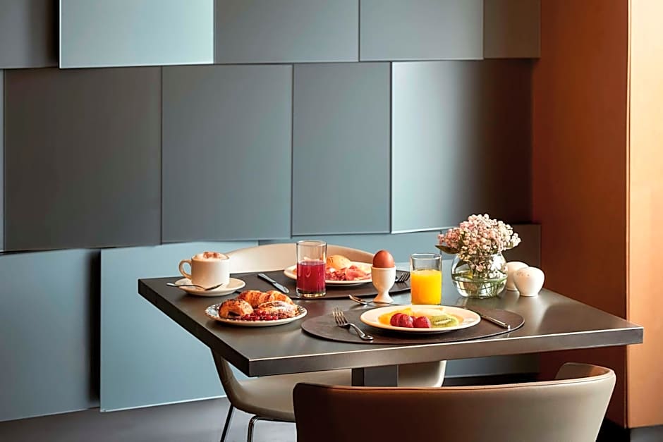 NH Madrid Las Tablas