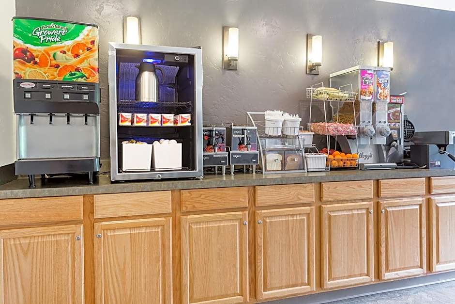 Super 8 by Wyndham Bremerton