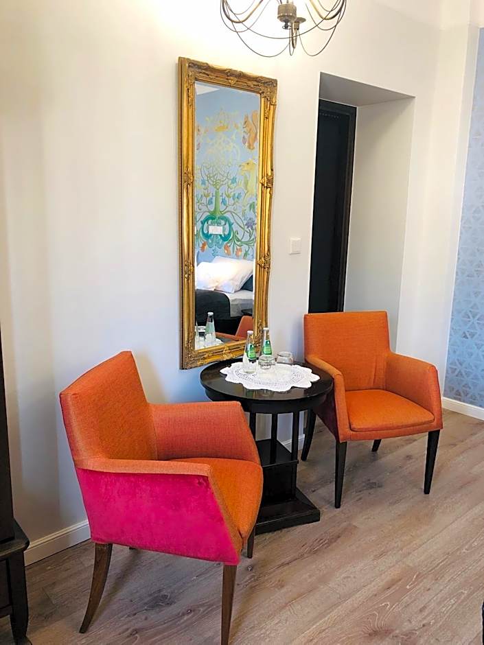 Hotel Ester