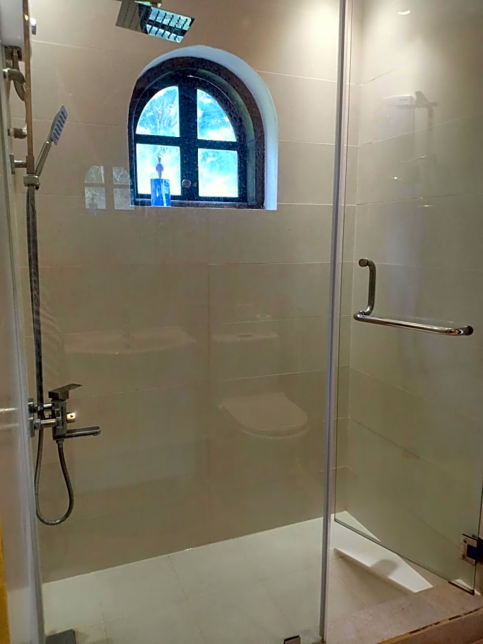 El Castillo Bed and Breakfast