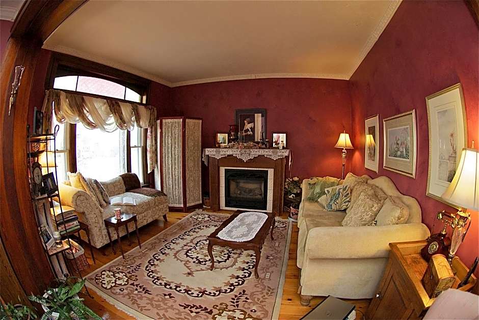 Bondy House Bed & Breakfast