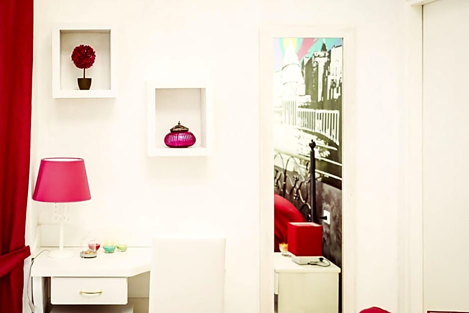 NapoliMia Boutique Hotel