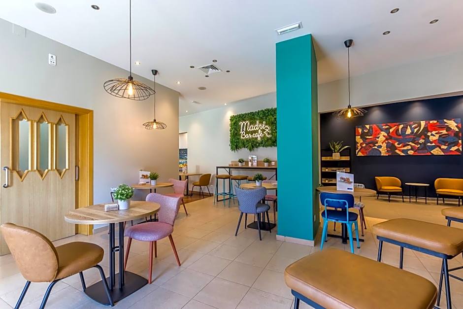 Travelodge Madrid Alcala de Henares