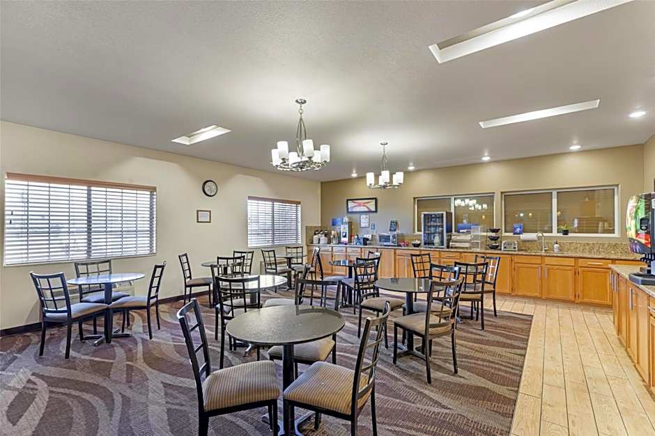 Best Western Firestone Inn & Suites