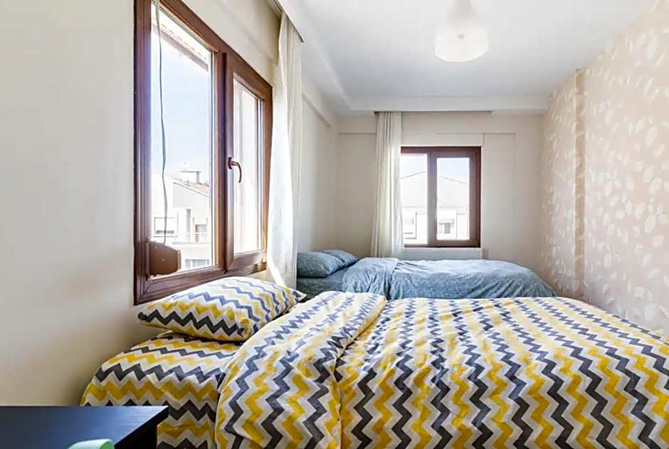 Comfortable villa with garden in “Urla İskele”