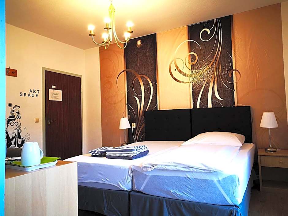 Hotel Hohenstein -Radweg-Messe-Baldeneysee