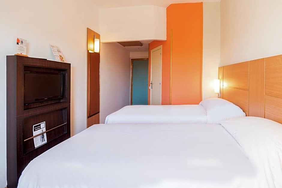 Ibis Meknes Hotel