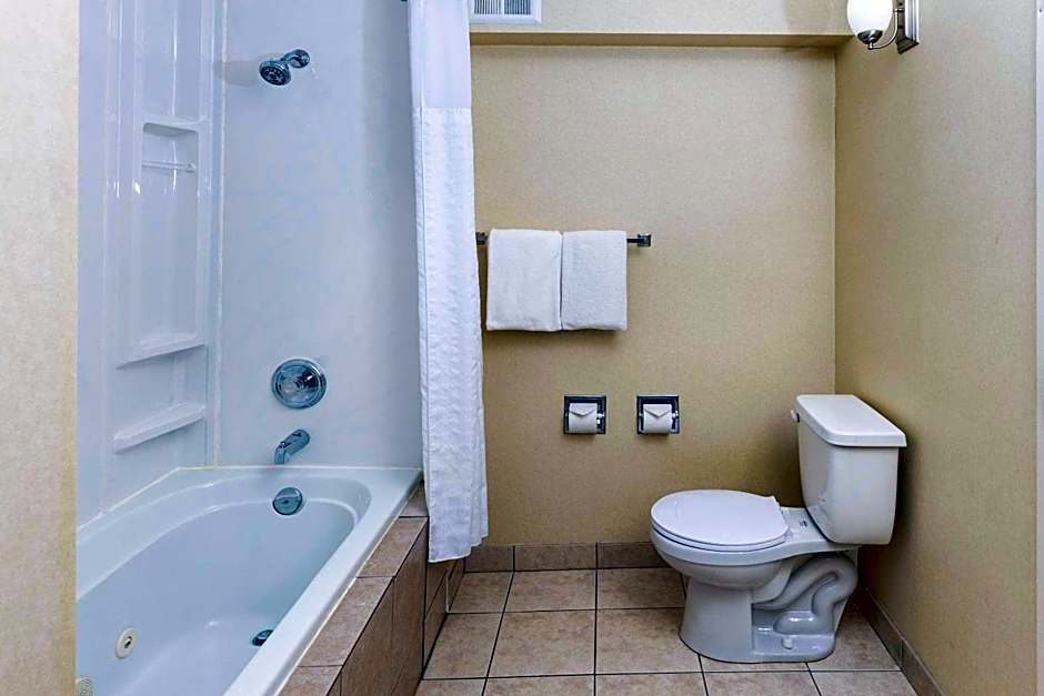 Comfort Inn And Suites